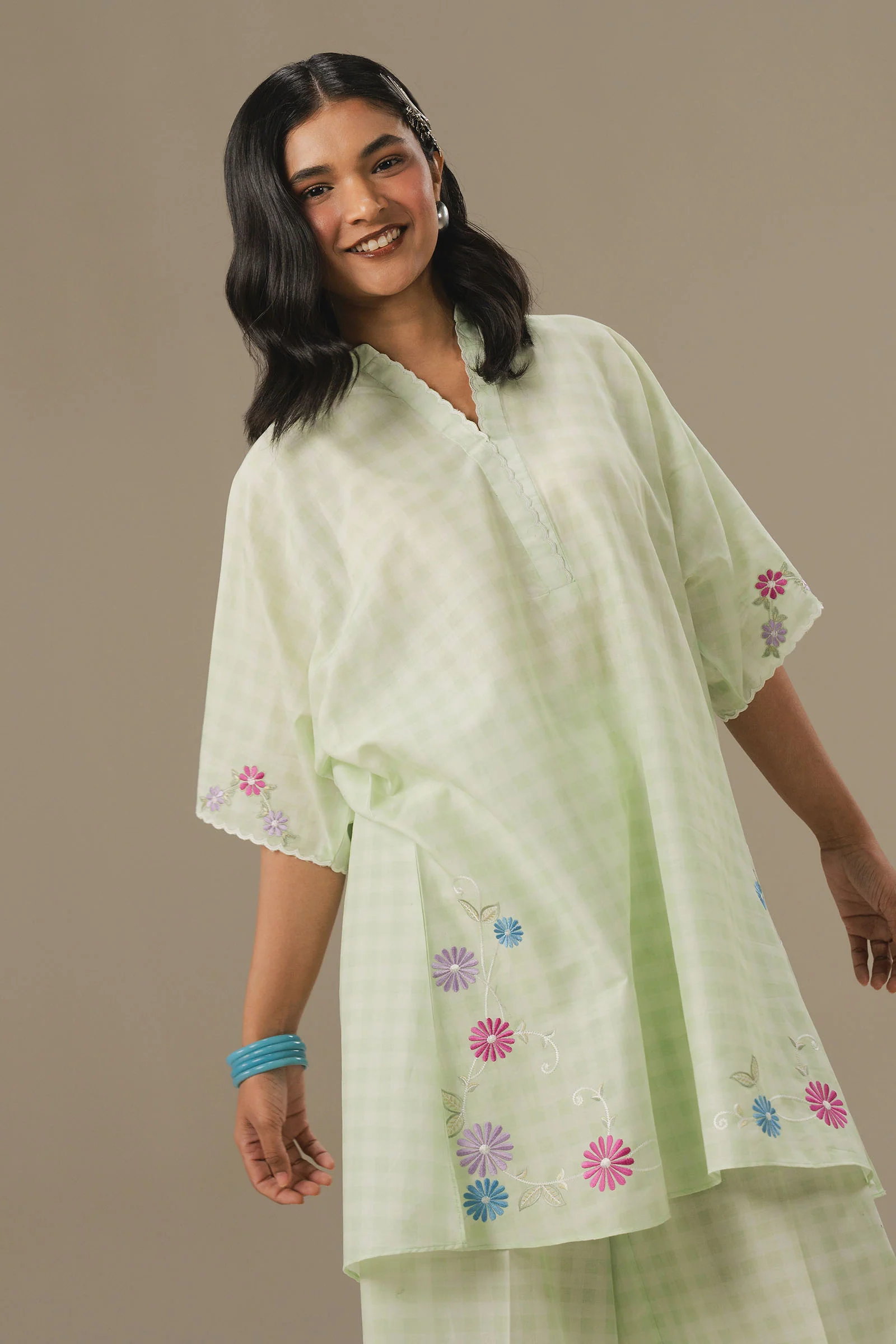 Check & Chill - Image 4